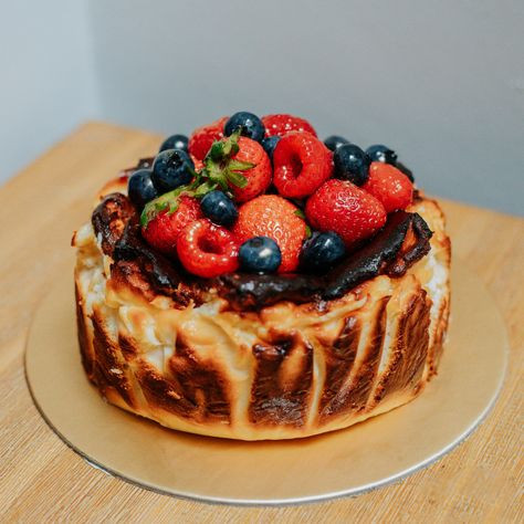 Basque Burnt Cheese cake