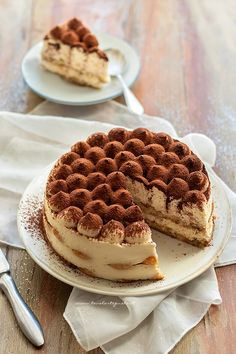 Tiramisu Cake